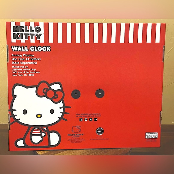 NEW Oversized Giant 19 1/2” Wide Hello Kitty Wall Clock - Fast Shipping - Picture 2 of 5